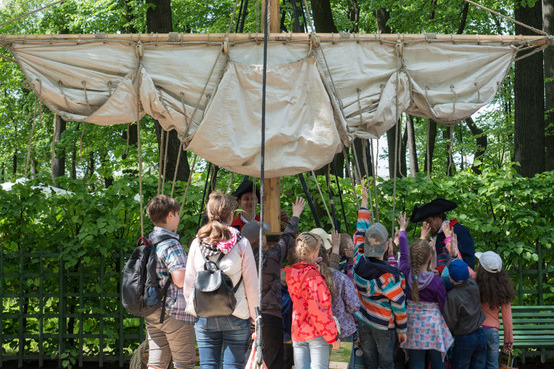 Главные музеи Петербурга соберутся ради детей в Летнем саду