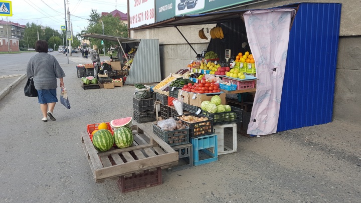 Овощи, фрукты, прочие продукты: в Кургане стартует сезон уличной торговли