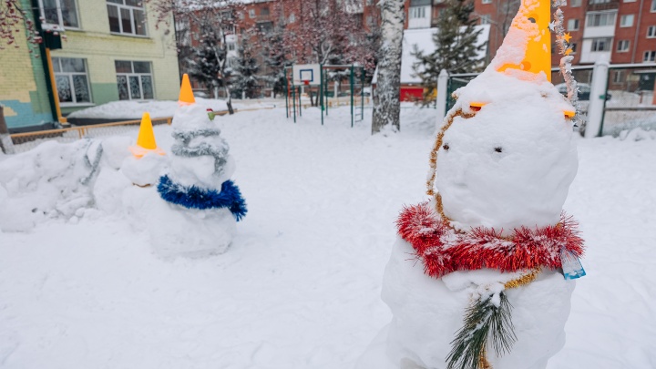 В Шерегеше строят гигантского снеговика. Его высота будет 12 метров