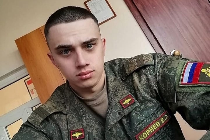 После срочной службы Корнев решил связать свою жизнь с вооруженными силами РФ