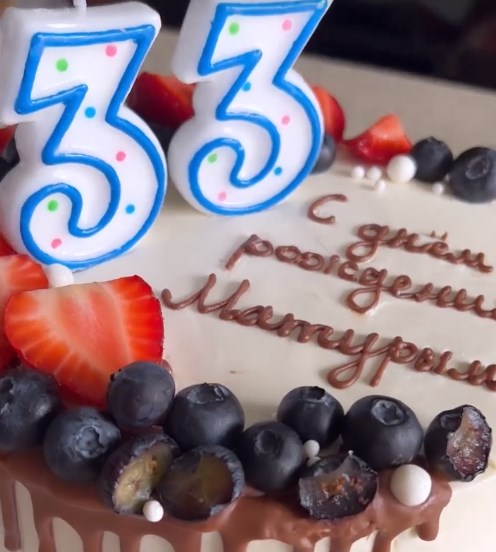 Торт на день рождения Элвина Грея