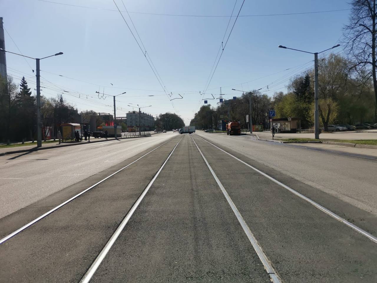По отремонтированному Октябрьскому проспекту участники «Бессмертного полка» пройдут около 700 метров, еще примерно километр — по улице Кирова По отремонтированному Октябрьскому проспекту участники «Бессмертного полка» пройдут около 700 метров, еще примерно километр — по улице Кирова