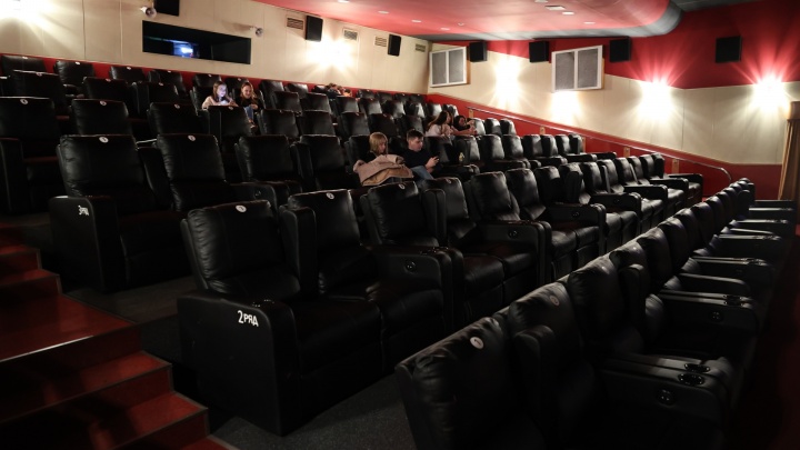 Власти отказались выделить кинотеатрам 6,5 миллиарда. Чем это грозит индустрии и как скажется на цене билетов