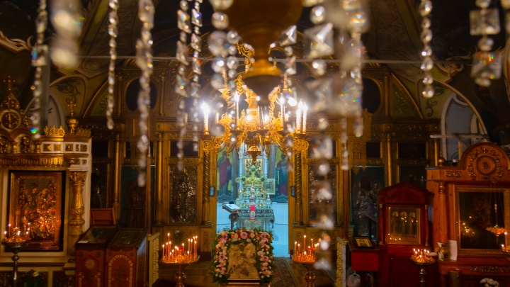 Много ли прихожан было на ночной пасхальной службе: заглянули в храм Архангельска