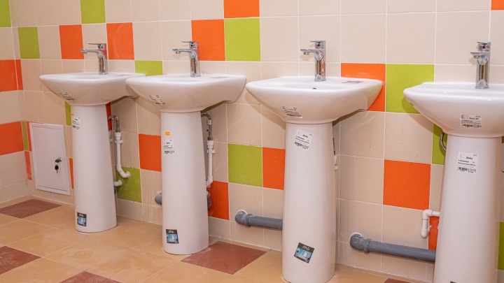 Теплые туалеты так и не заработали в некоторых школах в Забайкалье, несмотря на поручение Путина