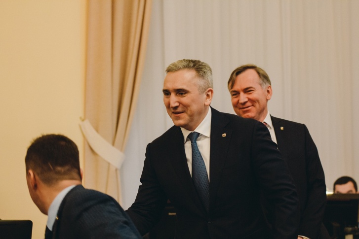 Губернатор отметил, что люди стали болеть легче, но он всё равно призывает прививаться максимальное количество жителей Губернатор отметил, что люди стали болеть легче, но он всё равно призывает прививаться максимальное количество жителей