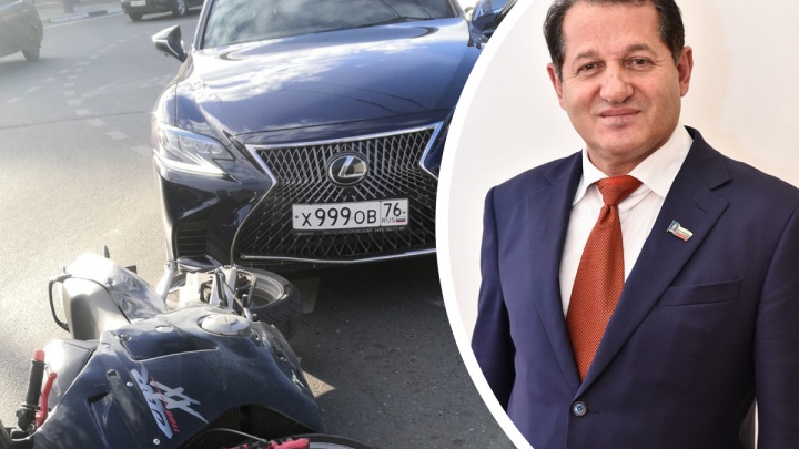 «Он меня подрезал»: депутат муниципалитета Ярославля на «Лексусе» сбил мотоциклиста