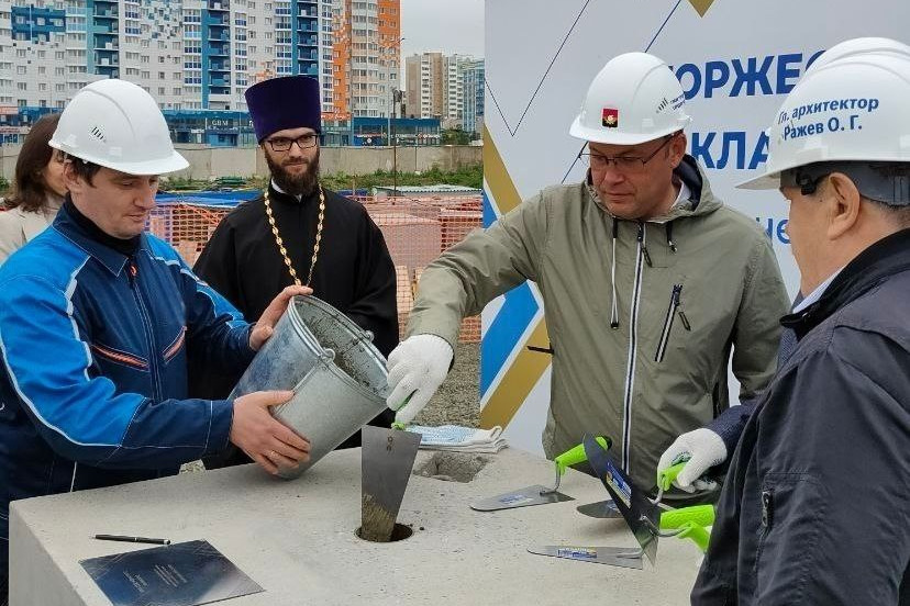 В Кемерове началось строительство нового микрорайона возле «Кузбасс-Арены». Показываем, как он будет выглядеть