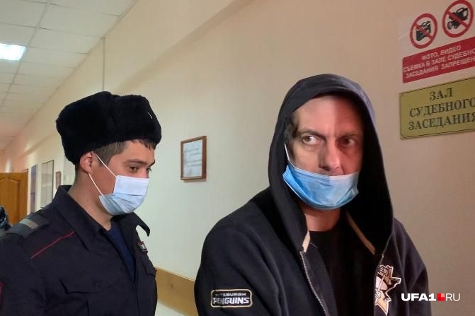 Станислав Яшин обвиняется по статье «Убийство»