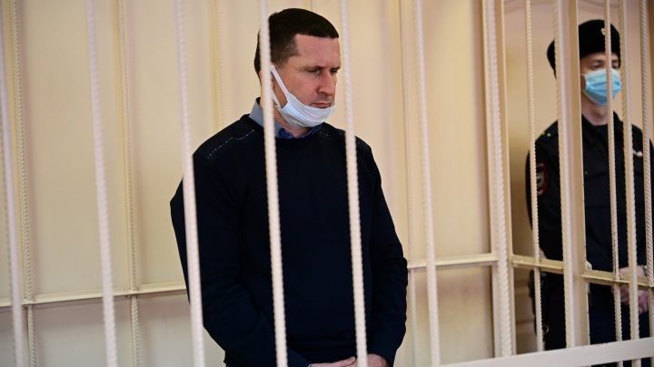 В Челябинске отправили в СИЗО задержанного за дачу взятки депутата Вячеслава Ершова
