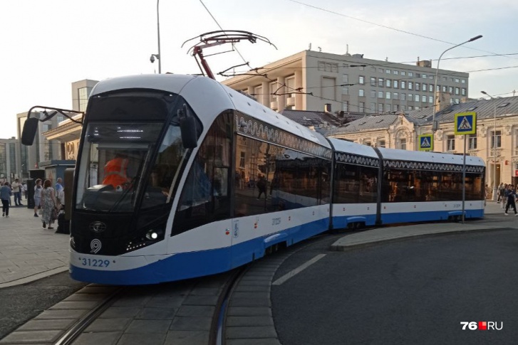 В Ярославль в ближайшие годы привезут <nobr class="_">47 современных</nobr> низкопольных малошумных трамваев европейского уровня