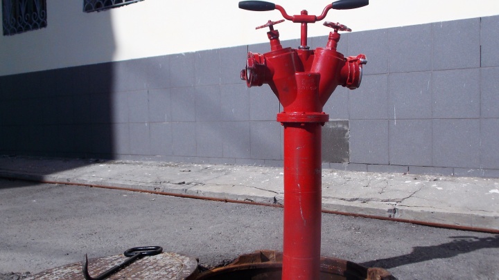 В Волгограде «Концессии водоснабжения» оштрафовали за пломбы на пожарных гидрантах