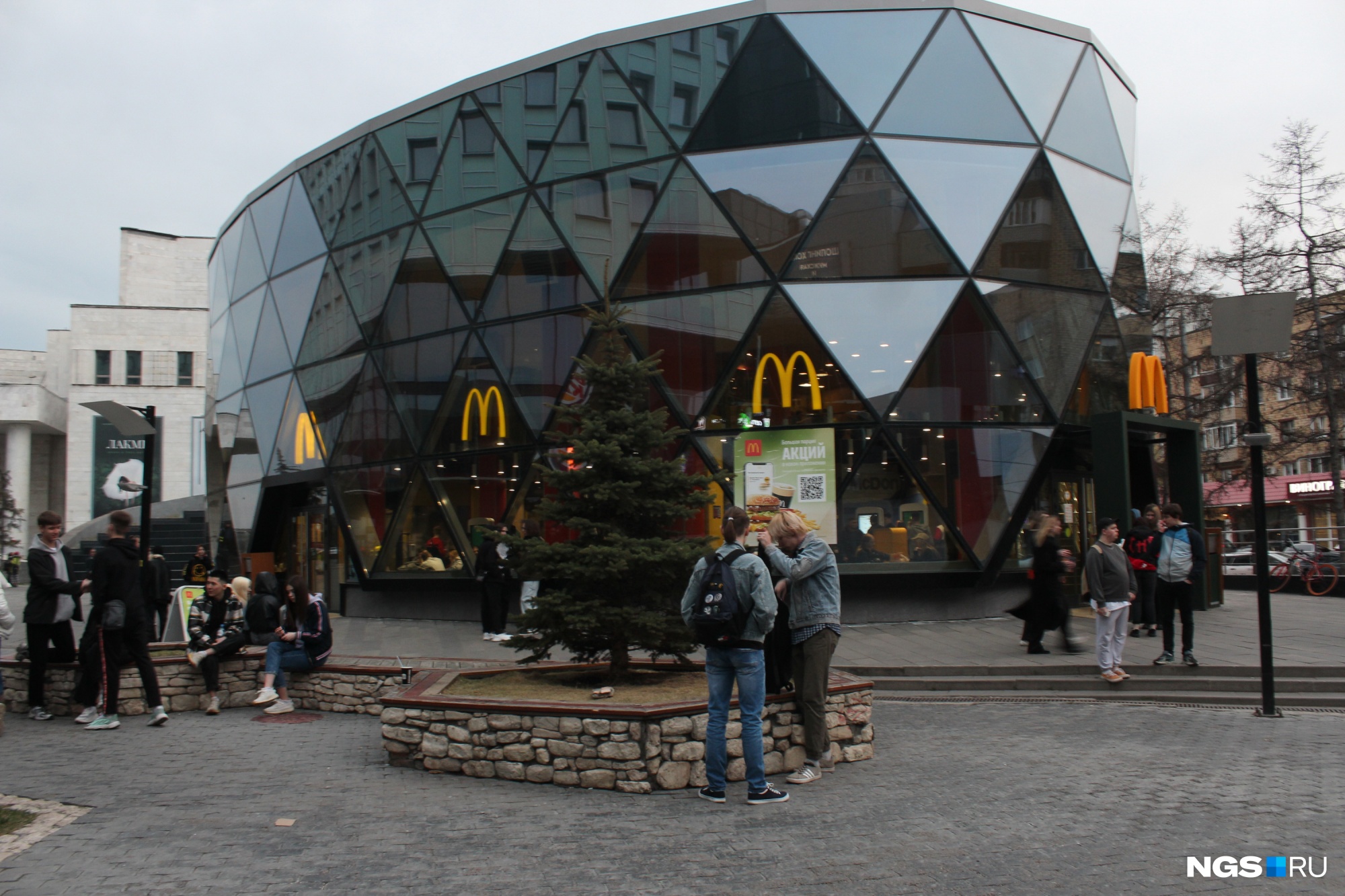 McDonald’s в центре Красноярска