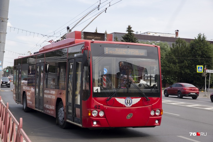 В Ярославле троллейбусы ездят вхолостую по несколько километров