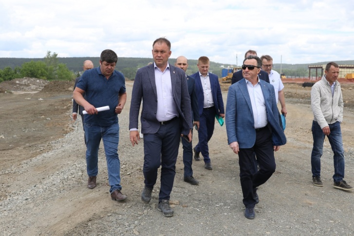 Власти Кемерова продолжают обустраивать десятилетиями заброшенную территорию столицы Кузбасса Власти Кемерова продолжают обустраивать десятилетиями заброшенную территорию столицы Кузбасса