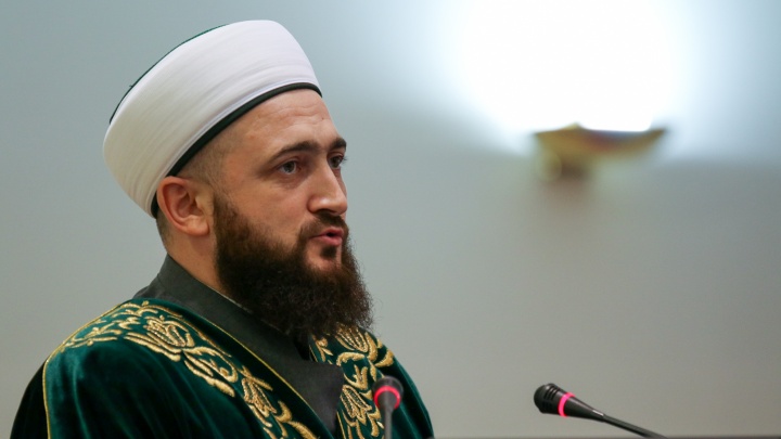 «Исламофобской риторики у него больше нет»: муфтий Татарстана пригласил Конора Макгрегора в Казань