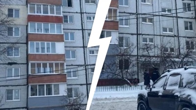 «Долго сидел на окне»: в Ярославле умер мужчина, сорвавшийся с седьмого этажа