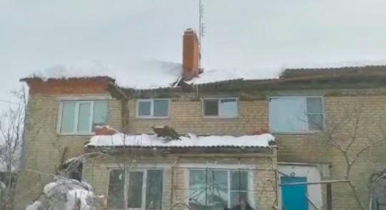 Прокуратура Славянского района начала проверку после обрушения крыши многоквартирного дома