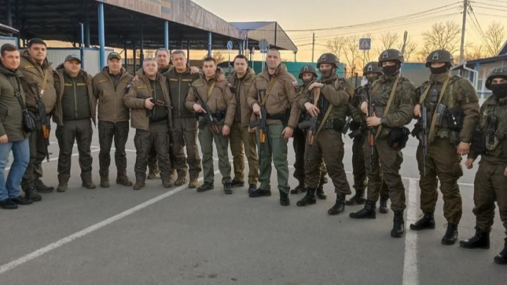 В окружении солдат с автоматами: как глава Башкирии «отметил» день рождения