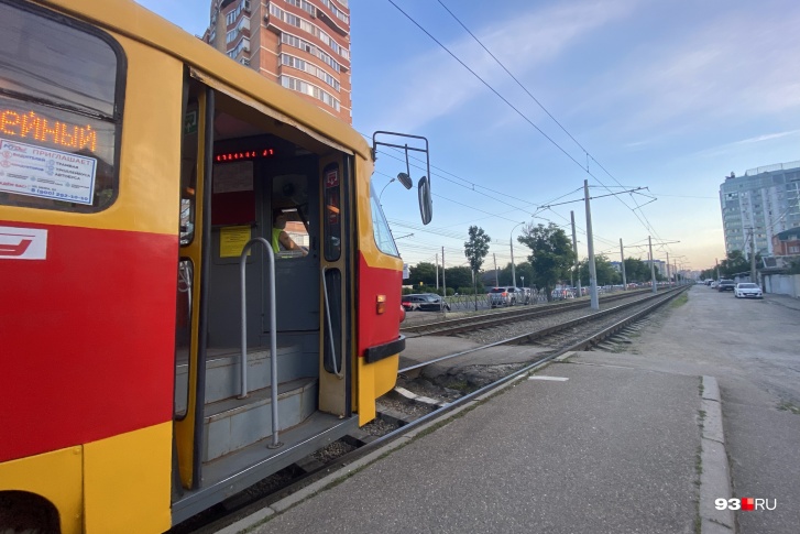 Трамваи перевозят значительную часть пассажиров в Краснодаре ежедневно