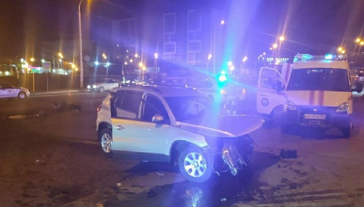 Зажало в машине: в Уфе в аварии умер 23-летний водитель Hyundai Accent