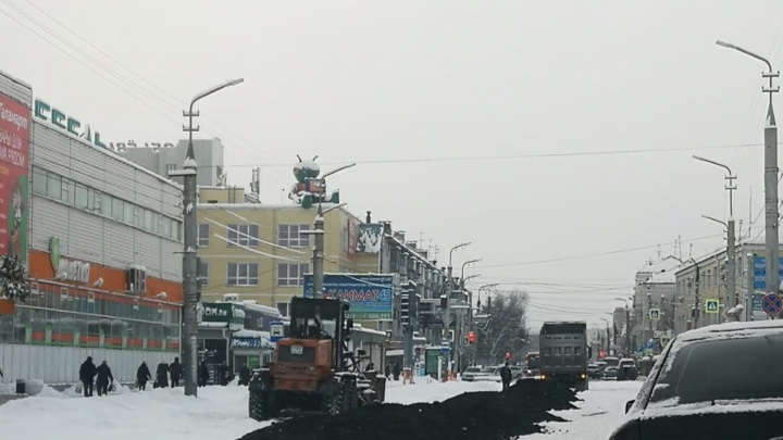 В Кургане горожан возмутило благоустройство улицы Куйбышева в снег
