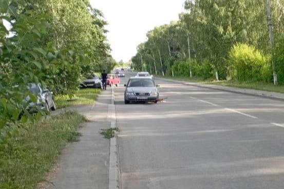 В Магнитогорске у Audi на ходу отлетело колесо и попало в ребенка