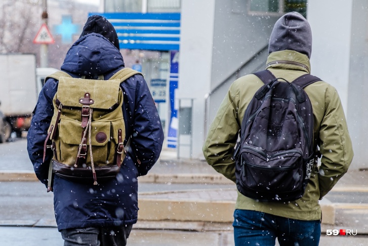 Снег прогнозируют и в субботу, и в воскресенье Снег прогнозируют и в субботу, и в воскресенье