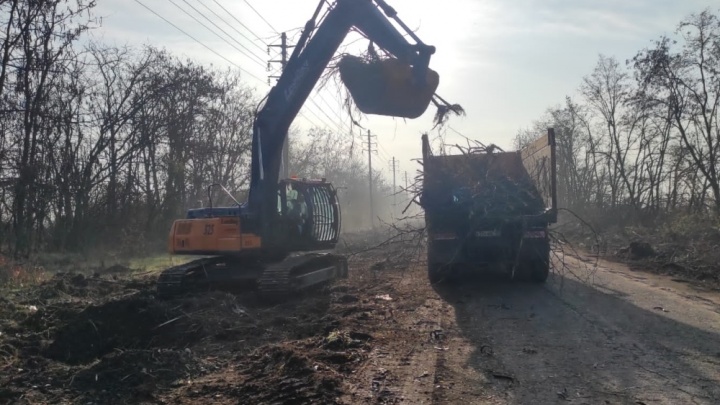 В Краснодаре начали ремонтировать Почтовый тракт, который соединяет хутор Копанской с городом