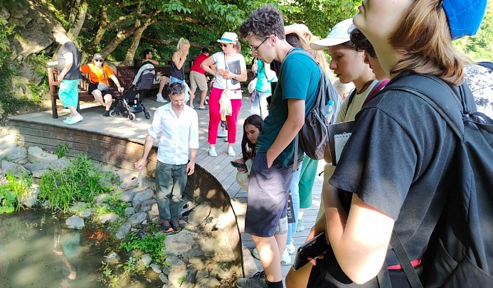 Горнолыжные курорты Сочи научат школьников экологическому менеджменту