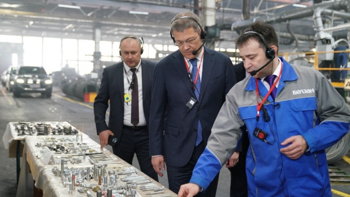 Москвичи на башкирском заводе: Хабиров придумал, кто заменит иностранных поставщиков деталей для автомобилей