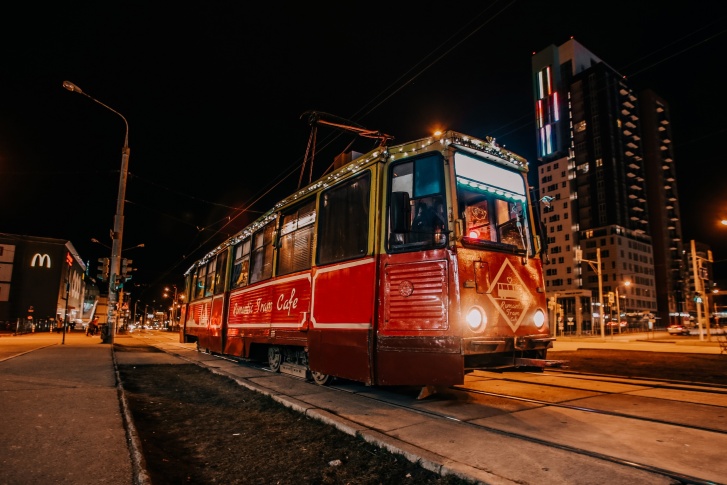 В трамвае прокатят по Перми, накормят и научат готовить посикунчики В трамвае прокатят по Перми, накормят и научат готовить посикунчики