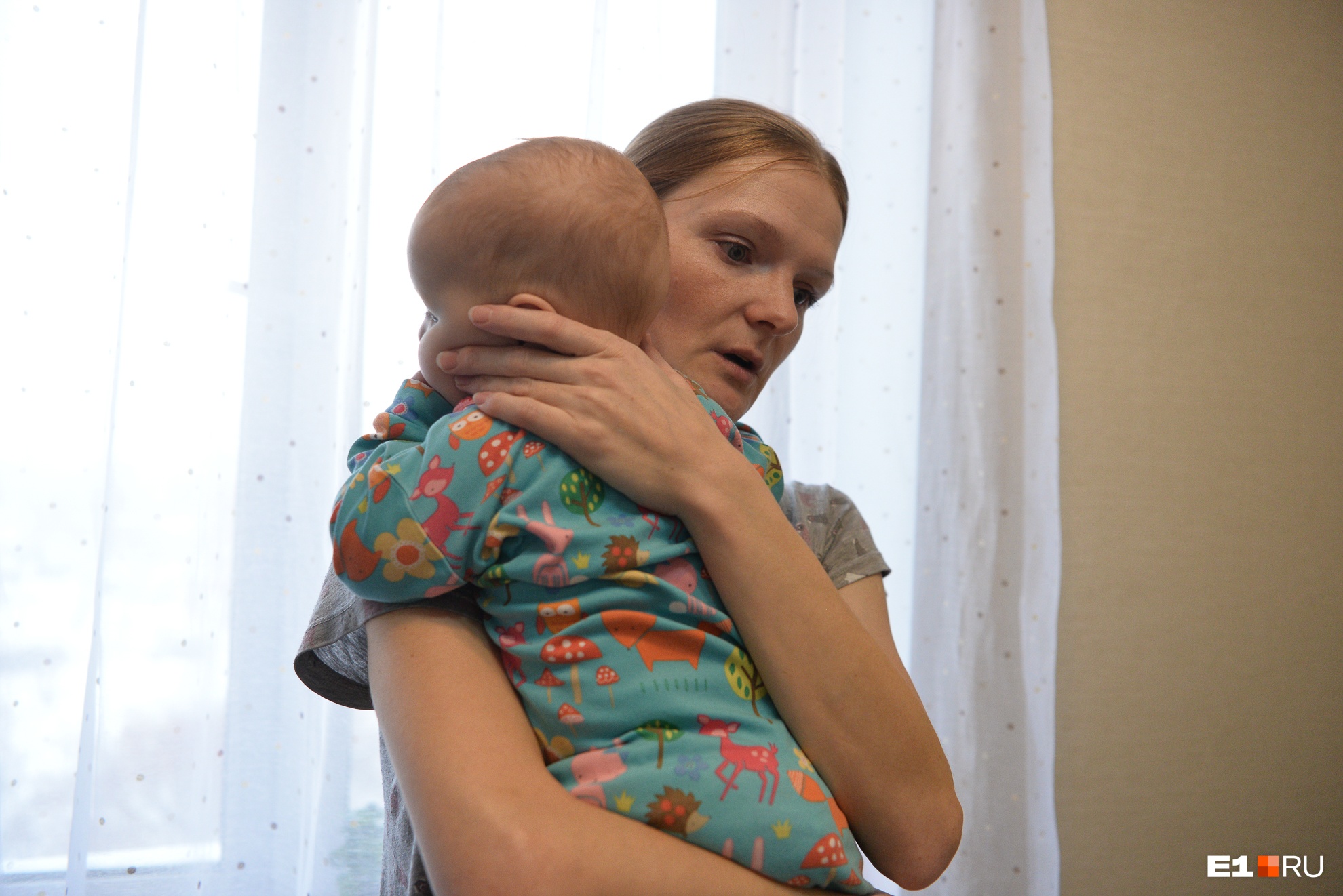 На Урале учительницу с грудным ребенком выселяют из квартиры за долг, о котором она даже не знала