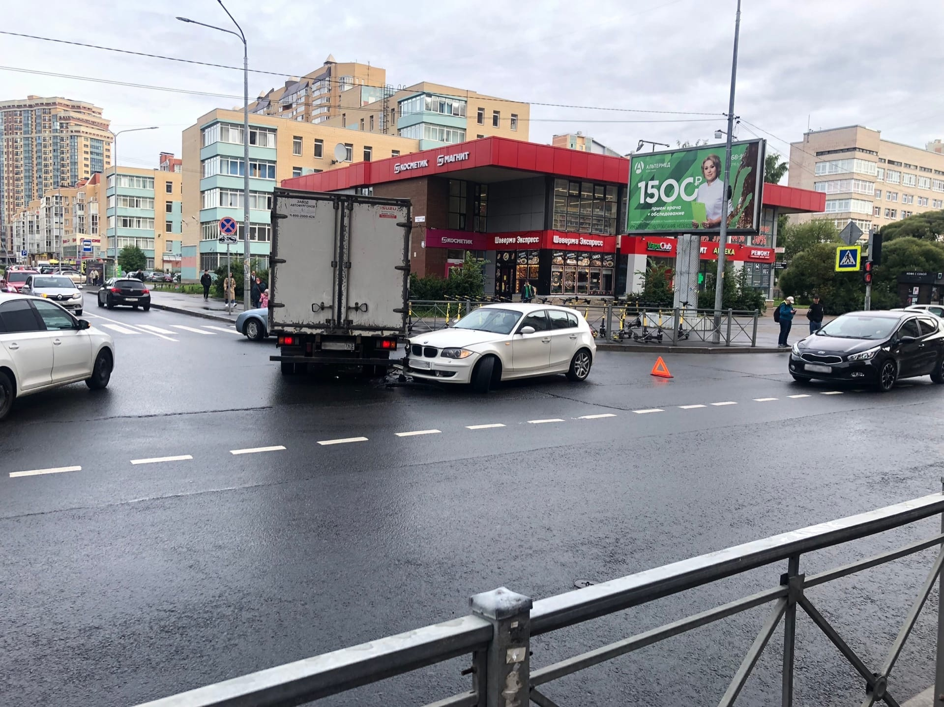 Перекресток 3 дорог как выглядит