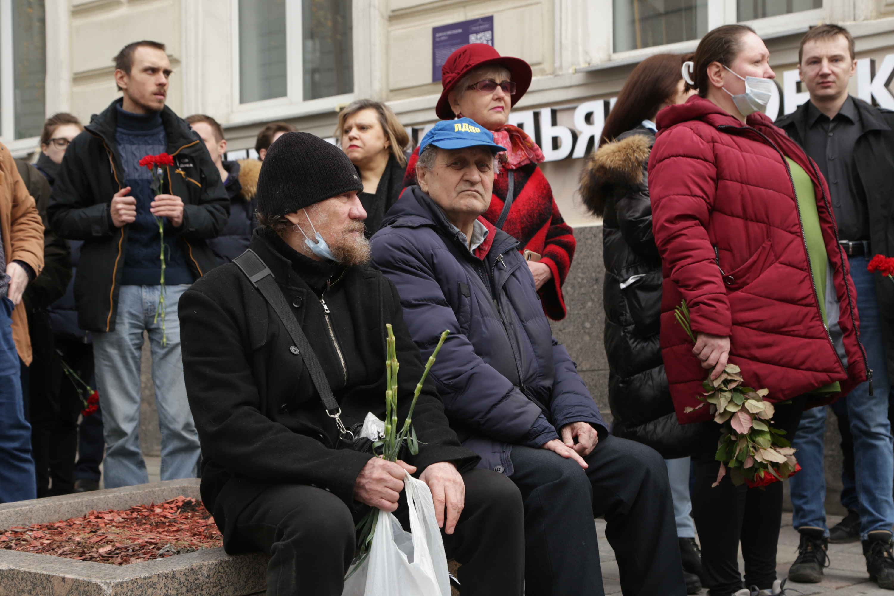 прощание пройдет