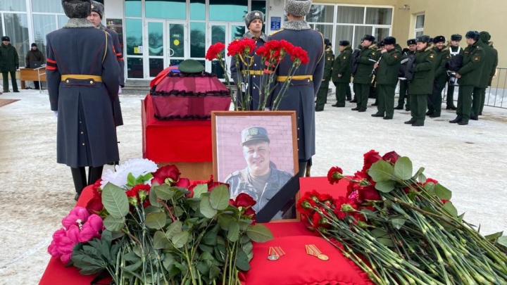 В Башкирии прошла церемония прощания с погибшим солдатом Ильмиром Гималетдиновым