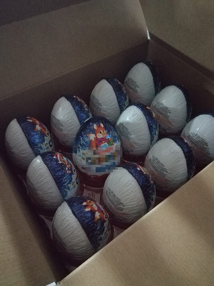 Лишнюю тонну шоколадных яиц нашли таможенники у гостя из Латвии