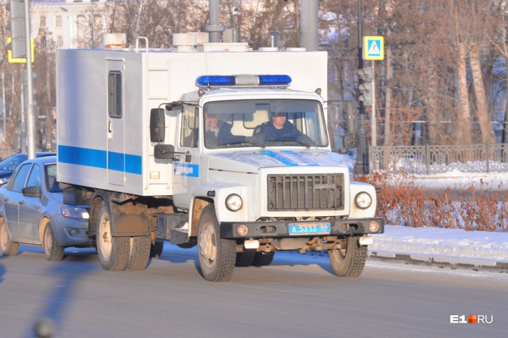 ДТП произошло на трассе в Свердловской области ДТП произошло на трассе в Свердловской области