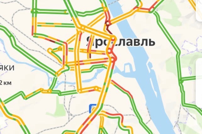 Пробки образовались в разных районах города Пробки образовались в разных районах города