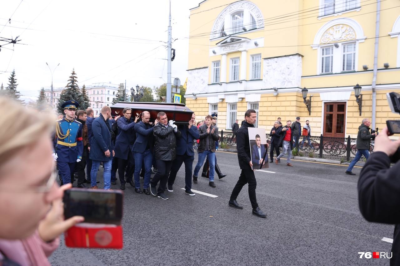 Трансляция прощания с навальным. Прощание с Сергеем Пускепалисом. Похороны Сергея Пускепалиса.