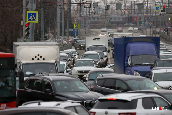 В Казани отремонтируют 970 метров дороги по улице Поперечно-Отарской