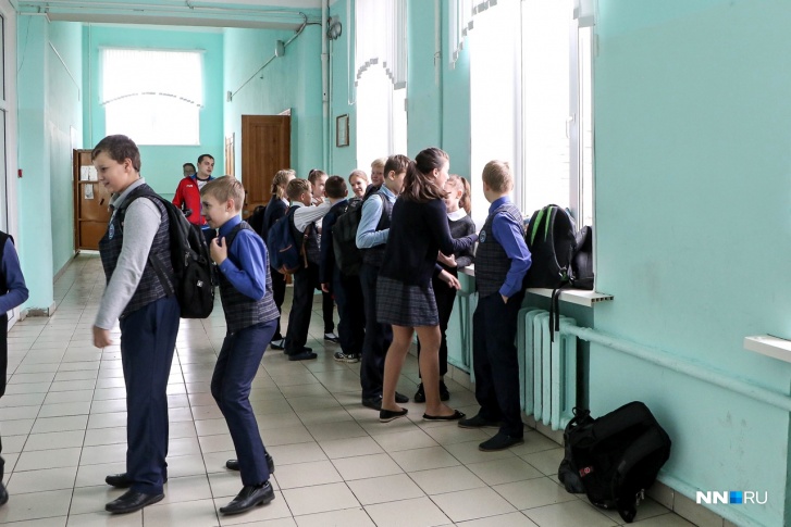 Школы подписали соглашения о сотрудничестве во время визита нижегородской делегации в ДНР Школы подписали соглашения о сотрудничестве во время визита нижегородской делегации в ДНР