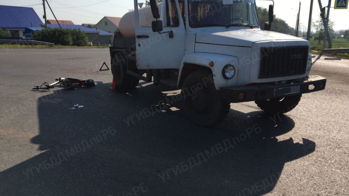 В Башкирии грузовик насмерть сбил 76-летнего пенсионера на электросамокате
