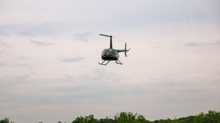 Пилот частного вертолета незаконно взлетел с площадки в Лопатино