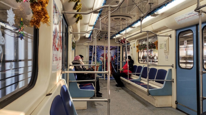 Нижегородское метро продлит работу в новогоднюю ночь. Транспорт будет ходить до 03:30