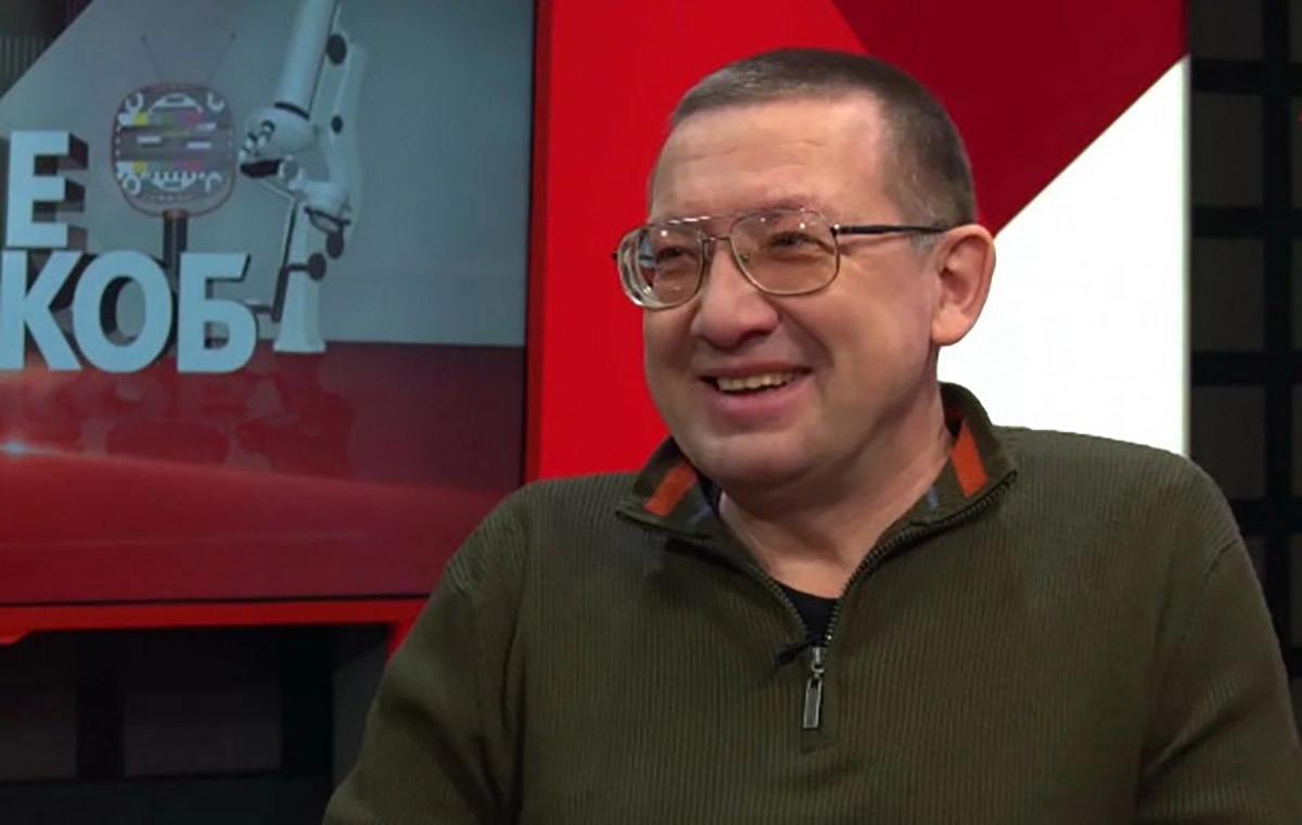 Владимир Елистратов