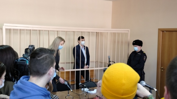 Уголовное дело о даче взятки бывшему вице-мэру Челябинска передали в суд