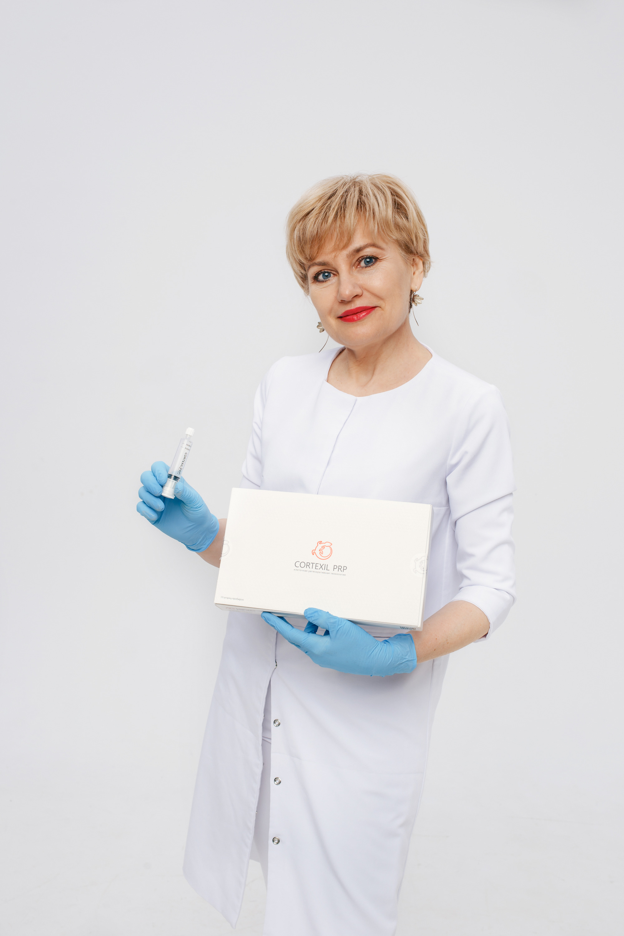 Кокарева Елена Викторовна приглашает получить свой подарок в клинике эстетической медицины «Косметик PRO»