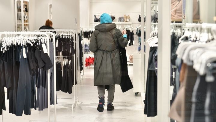 Кто вместо Zara и H&amp;M? Какие магазины одежды и обуви еще остались у россиян