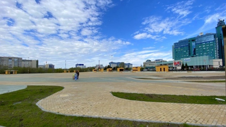Глава Сургута попросил жителей придумать название площади у СурГУ